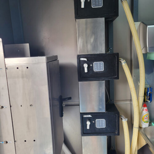 Myjnia F1 Carwash 4 - stanowiskowa Grudziądz - obrazek 12