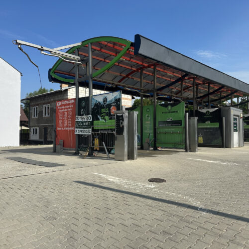 Myjnia 5 - stanowiskowa Hydrowash Sanok - obrazek 3